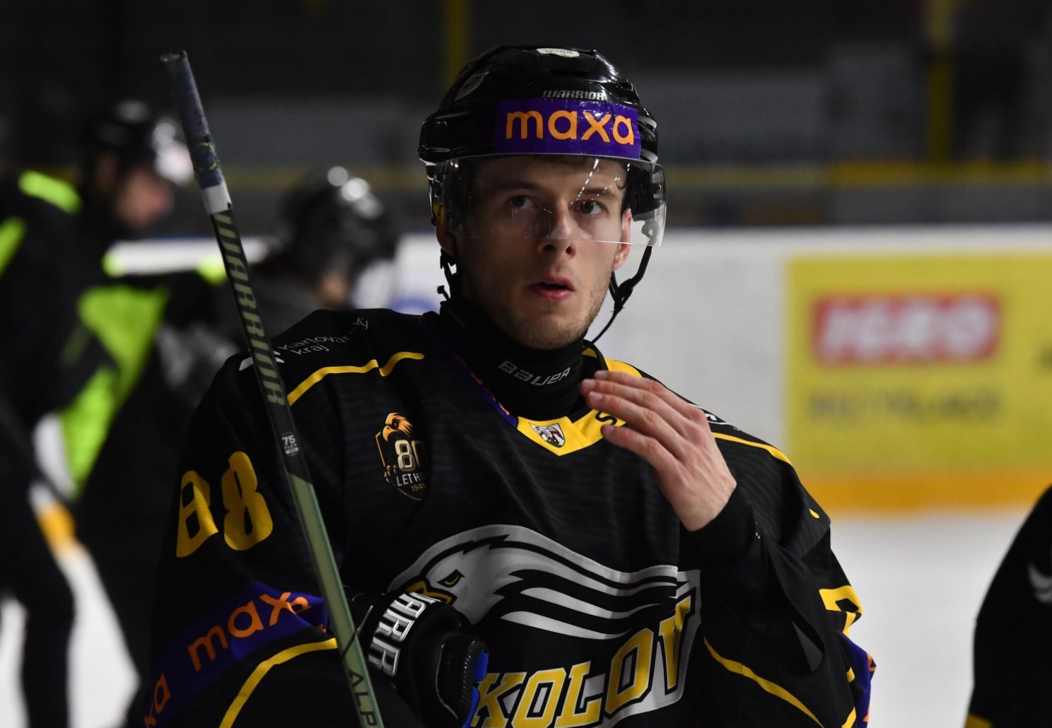 Baník v Kolíně: Proti zkušené ofenzivě a mladé obraně