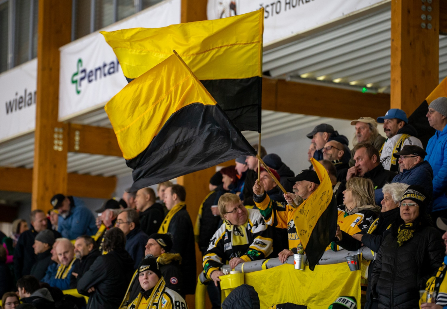 Změna výše vstupného a permanentních vstupenek