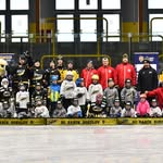 Výtěžek 13 230 Kč z turnaje Staré gardy HC Baník Sokolov, jsme věnovali vzdělávacímu rodinnému centru @vrcvevaru.
Paní Jana Vinšová tuto částku dále využila pro nákup vybavení jedinečného kroužku SMYSLOHRANÍ. Tento kroužek prospívá rozvoji fantazie a kreativity dětí, ale také procvičení jejich motoriky, zlepšení pozornosti a soustředění.

#hcbanik #hcbaniksokolov #baniknejenhokej